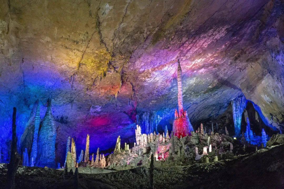 《繁花》热播,“43岁的庞蒂亚克火鸟”从大洋彼岸寄来了一封信